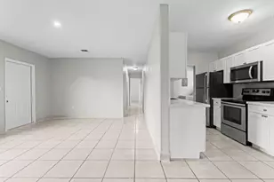 21200 NE 12th Ct, Miami, FL 33179 - Photo 4