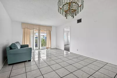 650 SW 124th Terrace #404 P, Pembroke Pines, FL 33027 - Photo 4