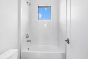 1421 SW 23rd Ct, Fort Lauderdale, FL 33315 - Photo 12