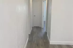 560 SW 14th St, Deerfield Beach, FL 33441 - Photo 10