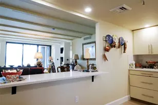 2480 Presidential Way, West Palm Beach, FL 33401 - Photo 12