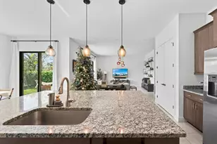 8560 NW 39th Ct, Coral Springs, FL 33065 - Photo 26