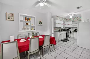 1525 NW 14th Ct, Fort Lauderdale, FL 33311 - Photo 8