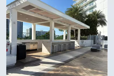 10 Venetian Way #502, Miami Beach, FL 33139 - Photo 10