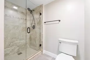 6181 Balboa Cir, Boca Raton, FL 33433 - Photo 8