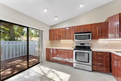 3346 Carambola Circle #2507, Coconut Creek, FL 33066 - Photo 4