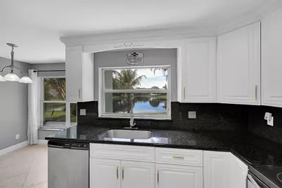 8236 White Rock Circle, Boynton Beach, FL 33436 - Photo 16