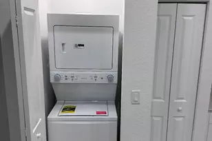 1131 SE 2nd St, Florida City, FL 33034 - Photo 8