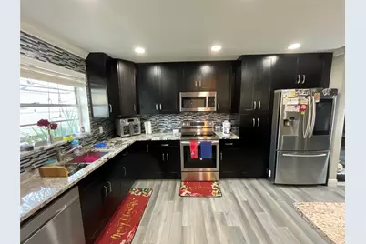 9020 Pine Springs Drive, Boca Raton, FL 33428 - Photo 16