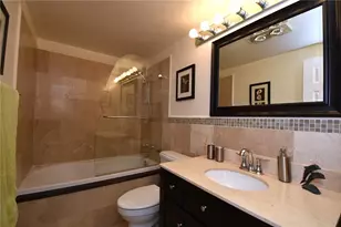 400 Golden Isles Dr, Hallandale Beach, FL 33009 - Photo 20