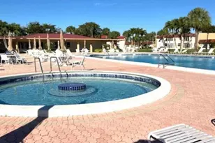 317 Lake Evelyn Dr, West Palm Beach, FL 33411 - Photo 20