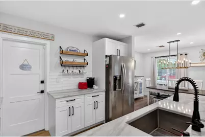 801 SE 9th Avenue, Deerfield Beach, FL 33441 - Photo 14