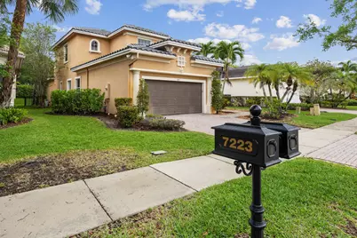 7233 NW 116th Way, Parkland, FL 33076 - Photo 2