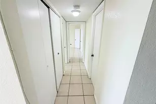 496 NW 165th Street Rd Unit, Miami, FL 33169 - Photo 10