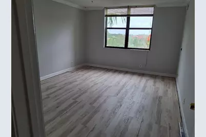 105 Lake Emerald Drive #405, Oakland Park, FL 33309 - Photo 12