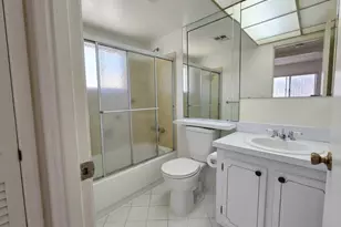 3051 Sunrise Lakes Dr Unit, Fort Lauderdale, FL 33322 - Photo 8