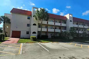 3051 Sunrise Lakes Dr Unit, Fort Lauderdale, FL 33322 - Photo 2