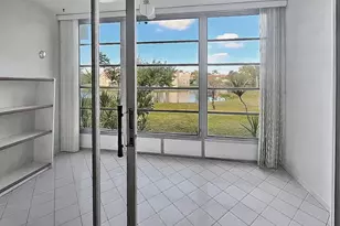 3051 Sunrise Lakes Dr Unit, Fort Lauderdale, FL 33322 - Photo 2