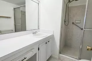 3051 Sunrise Lakes Dr Unit, Fort Lauderdale, FL 33322 - Photo 8