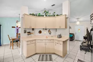 590 SW Lacroix Ave, Port Saint Lucie, FL 34953 - Photo 10