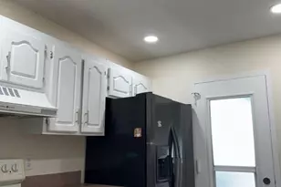 1203 Bahama Bend, Pompano Beach, FL 33066 - Photo 2