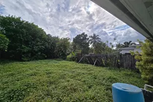 2702 Hayes St, Hollywood, FL 33020 - Photo 22