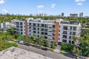 30 Isle of Venice Dr, Fort Lauderdale, FL 33301 - Photo 2