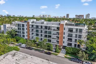 30 Isle of Venice Dr, Fort Lauderdale, FL 33301 - Photo 2