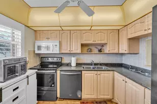 6890 Royal Palm Blvd Unit, Margate, FL 33063 - Photo 4
