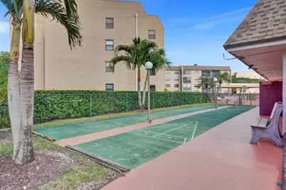 10467 Sunrise Lakes Boulevard #210, Sunrise, FL 33322 - Photo 34