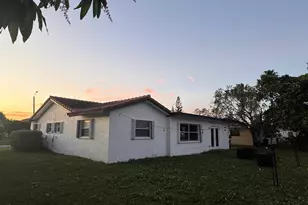 7610 NW 66th Terrace, Tamarac, FL 33321 - Photo 8