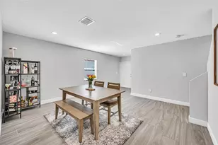 808 NE 15th Ave, Fort Lauderdale, FL 33304 - Photo 4