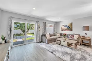 808 NE 15th Ave, Fort Lauderdale, FL 33304 - Photo 8