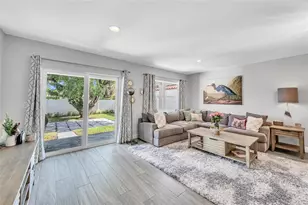 808 NE 15th Ave, Fort Lauderdale, FL 33304 - Photo 8