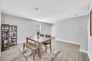 808 NE 15th Ave, Fort Lauderdale, FL 33304 - Photo 4