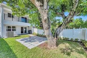 808 NE 15th Ave, Fort Lauderdale, FL 33304 - Photo 12