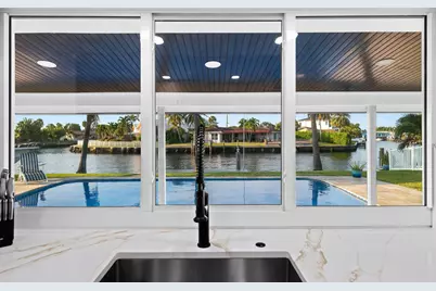 751 SE 7th Avenue, Pompano Beach, FL 33060 - Photo 16