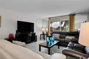 260 NW 76th Ave, Margate, FL 33063 - Photo 6