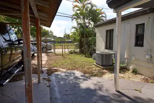 14135 NW 22nd Pl, Opa Locka, FL 33054 - Photo 2
