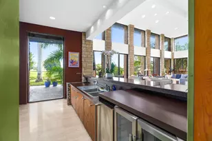 5300 White Oak Ln, Tamarac, FL 33319 - Photo 18