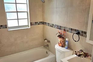 1971 SE 5th Ct, Pompano Beach, FL 33060 - Photo 8