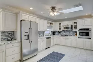 1920 Waters Edge, Pompano Beach, FL 33062 - Photo 10