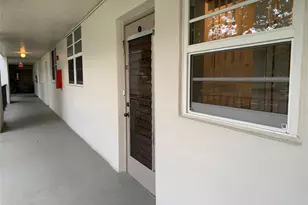 9460 Poinciana Pl, Davie, FL 33324 - Photo 2