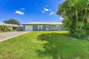 709 SW Dorchester St, Port Saint Lucie, FL 34983 - Photo 2