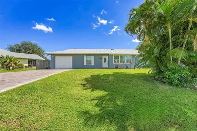 709 SW Dorchester Street, Port Saint Lucie, FL 34983 - Photo 2