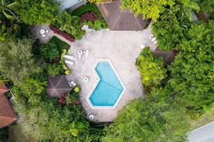 2850 N Palm Aire Dr, Pompano Beach, FL 33069 - Photo 8