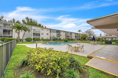 700 Layne Boulevard #301, Hallandale Beach, FL 33009 - Photo 44