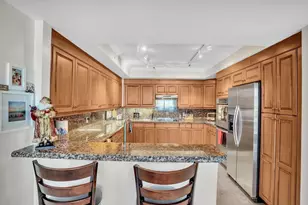 9 NE 20th Ave, Deerfield Beach, FL 33441 - Photo 12