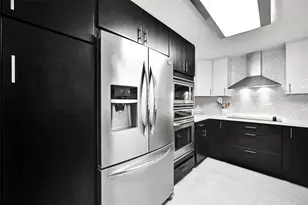 1880 S Ocean Dr, Hallandale Beach, FL 33009 - Photo 16