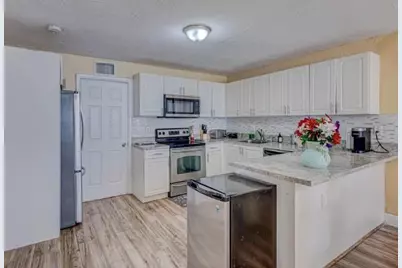 1105 W 34th Street, West Palm Beach, FL 33404 - Photo 4